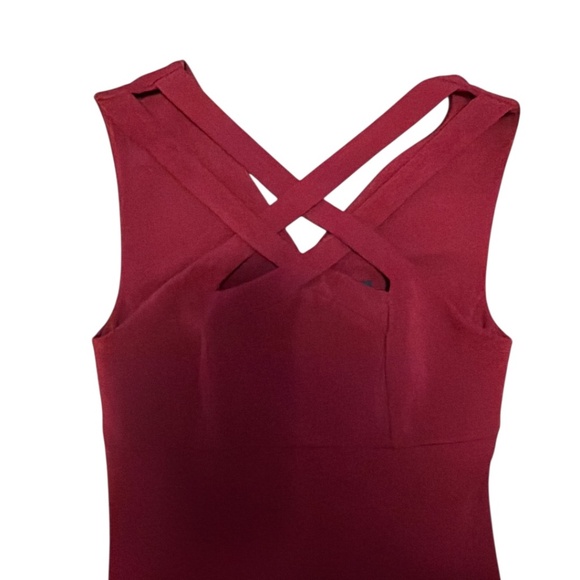 J Peterman Stunning Elegant Front Criss‎ Cross Halter V Back Dress - Size 6 - Picture 4 of 5